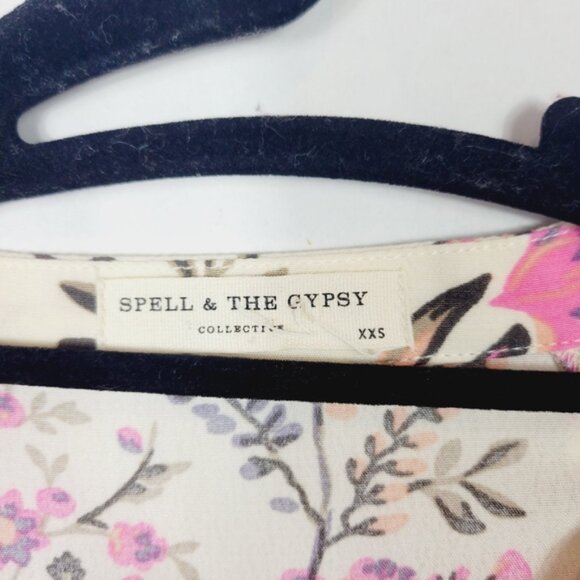 Spell and the Gypsy playdress - Picture 9 of 10